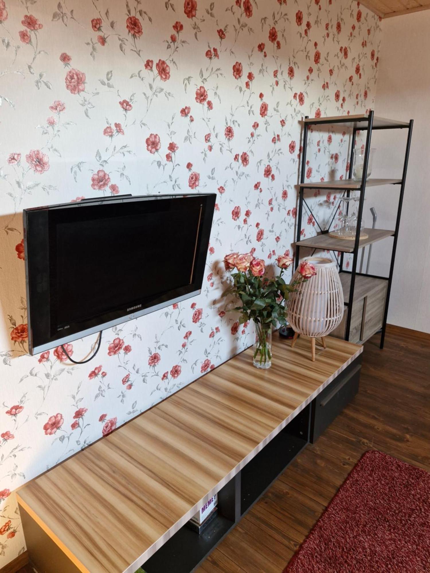 Suur-Sadama Apartment Kuressaare Esterno foto
