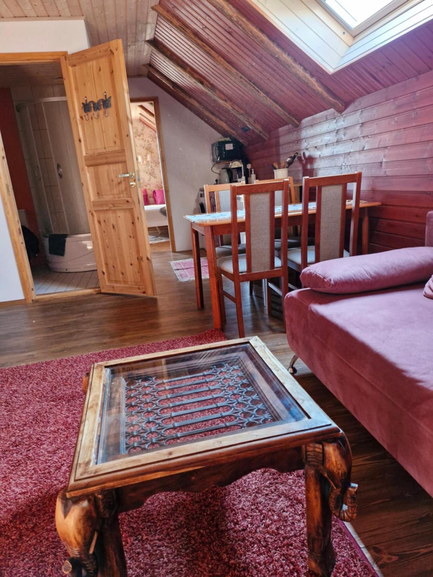 Suur-Sadama Apartment Kuressaare Esterno foto